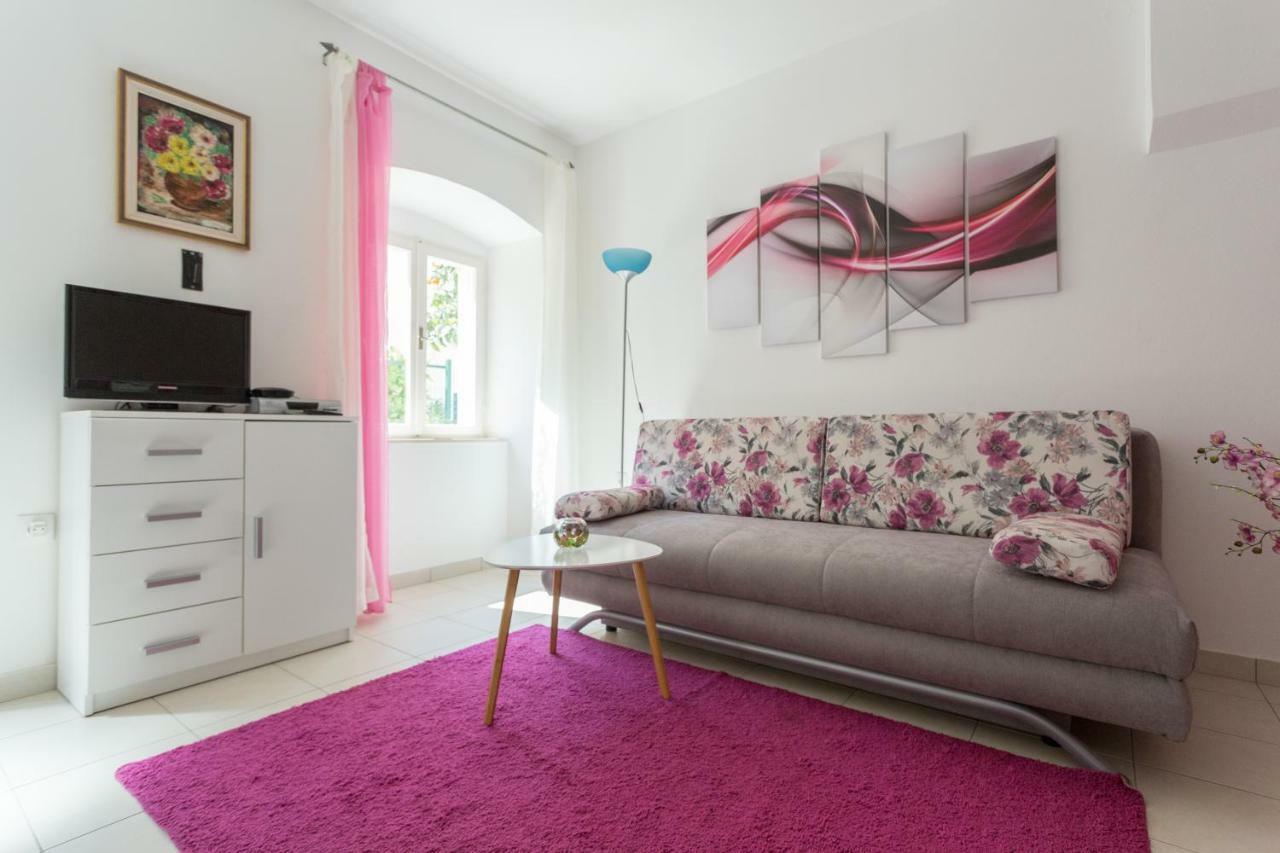 Apartments Mara دوبروفينك المظهر الخارجي الصورة